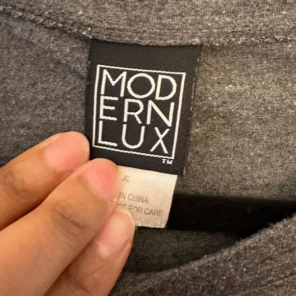 California 🐻 Graphic Tee - Picture 3 of 4